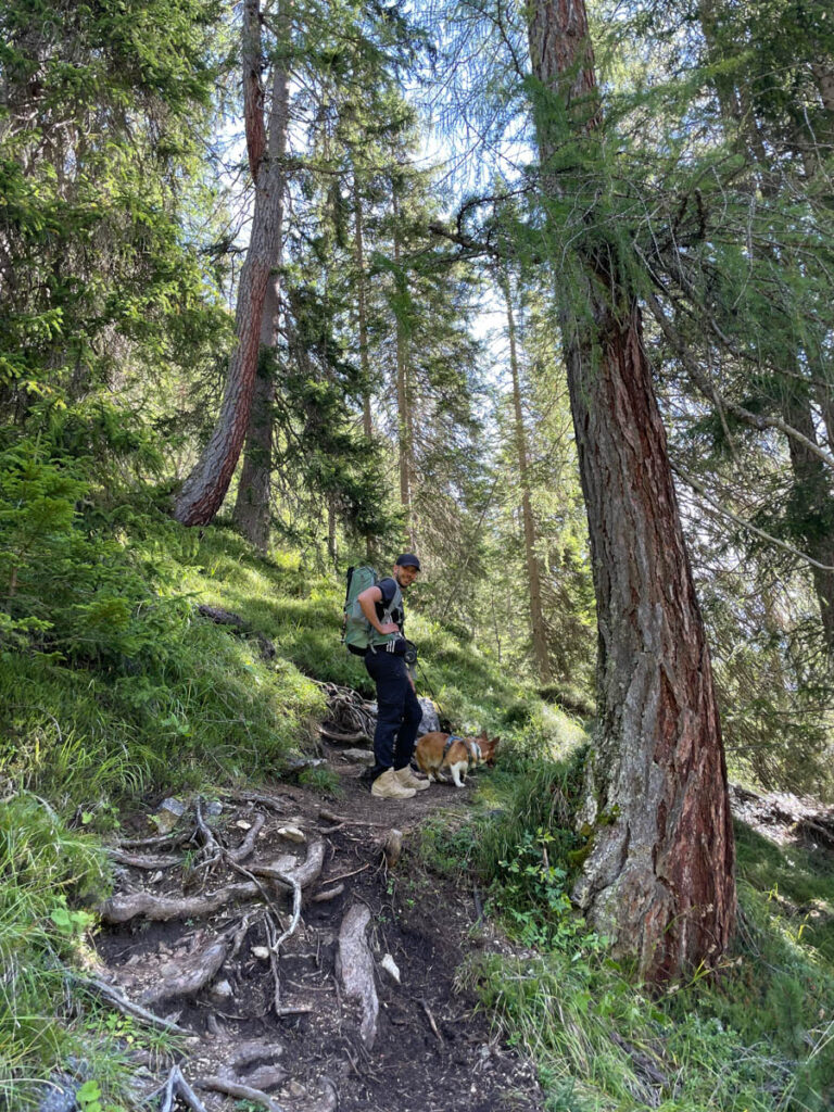 Hiken bij Lago di Braies